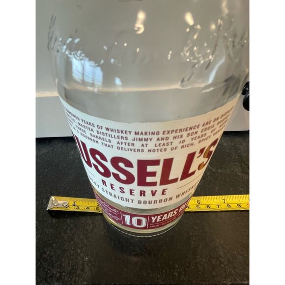 Russell’s Reserve Kentucky Straight Bourbon Whiskey EMPTY BOTTLE ONLY - Picture 5 of 6